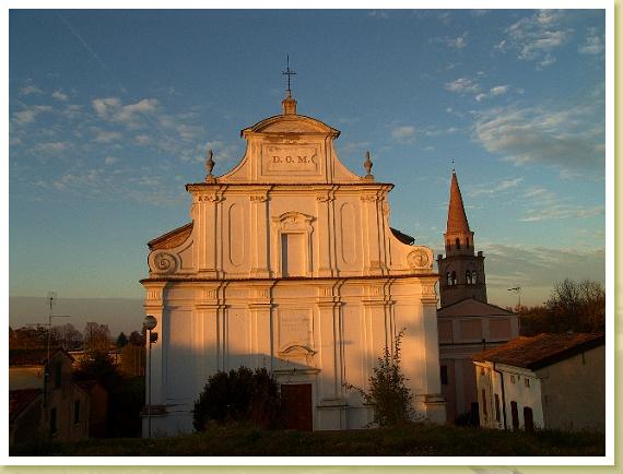 15 facciata della Parrocchiale foto C. Gobbetti